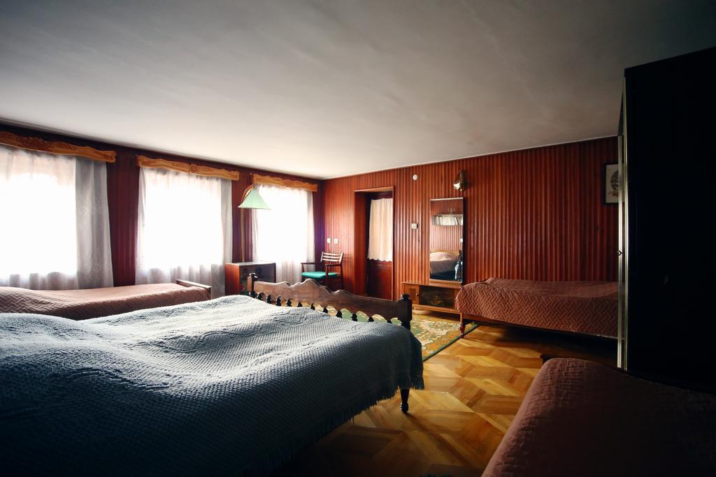 Apartment Gardenia Кутаиси Екстериор снимка