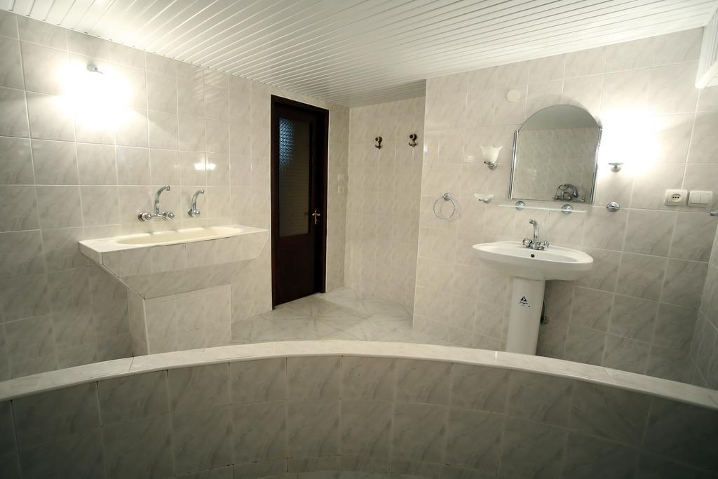 Apartment Gardenia Кутаиси Екстериор снимка